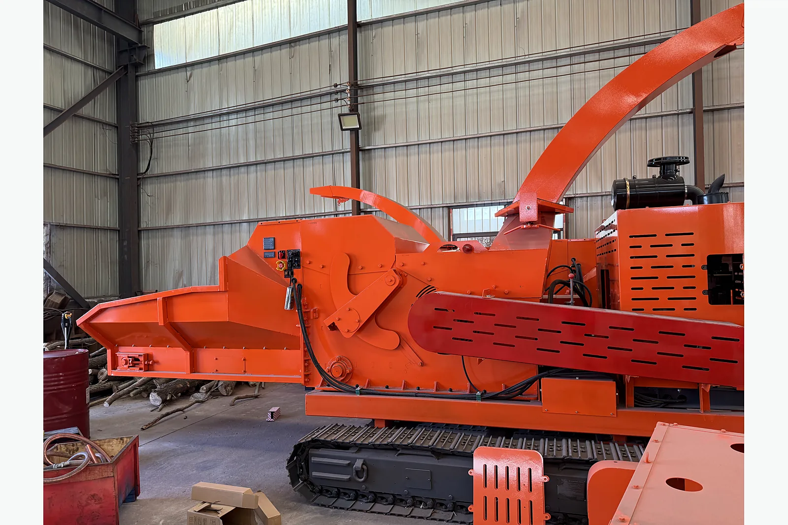 Tracked mobile wood chipper in our factory